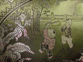 �h�B�炵���������̃N�b�b�V�����J�o�[�@���Y�[��